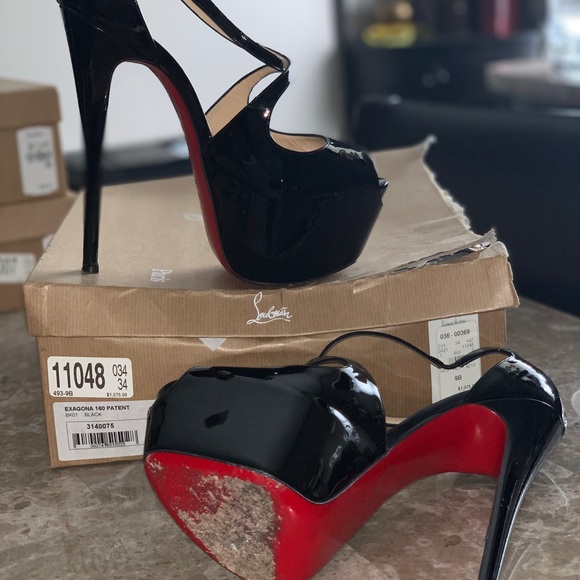 Shoes - Picture 2 of 3